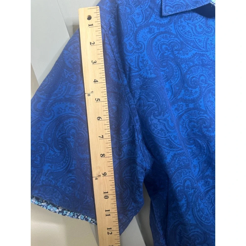 Robert Graham Mens XL Blue Paisley Jacquard Short Sleeve Button Down Shirt